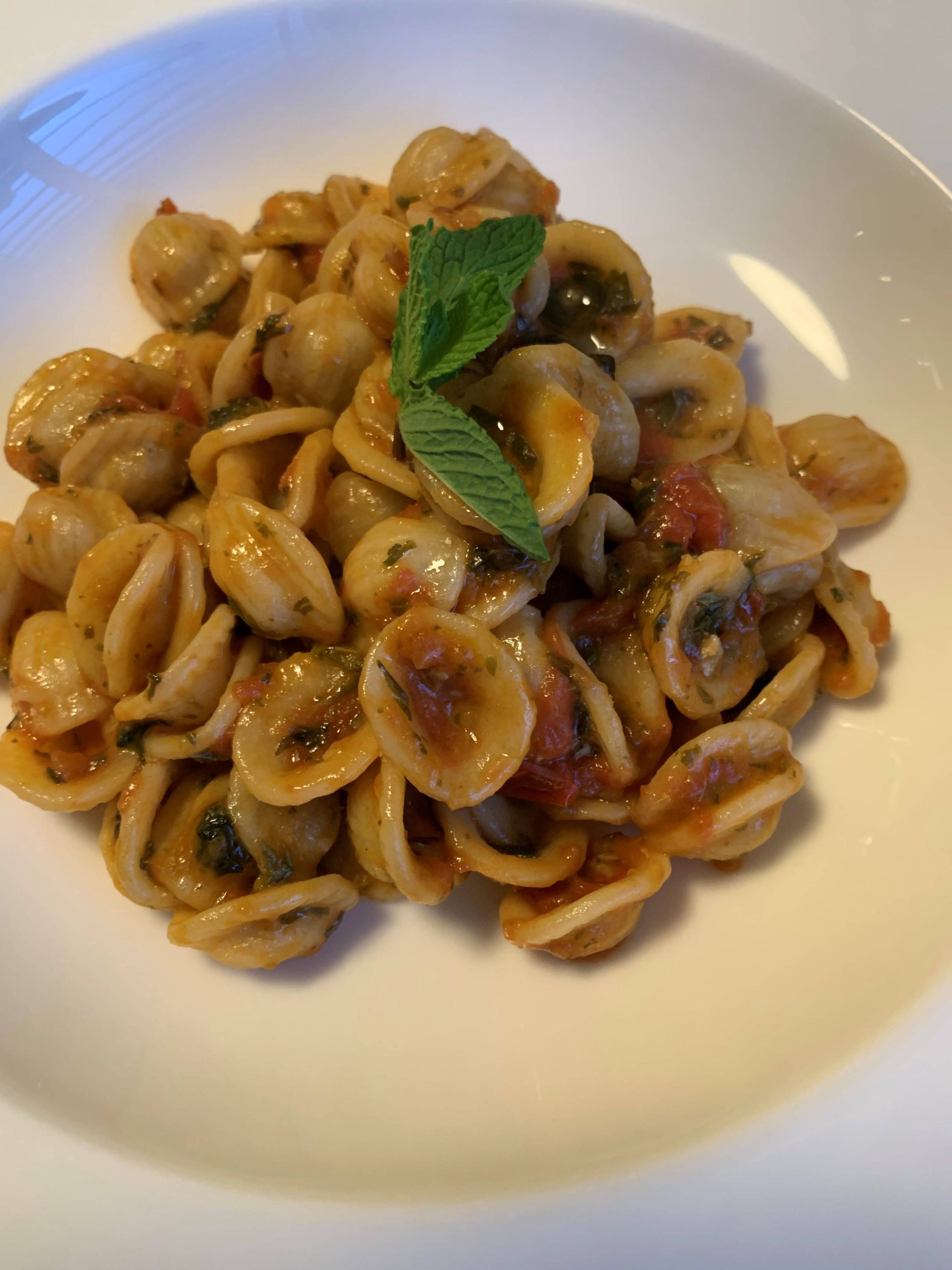 Je bekijkt nu Orecchiette met munt