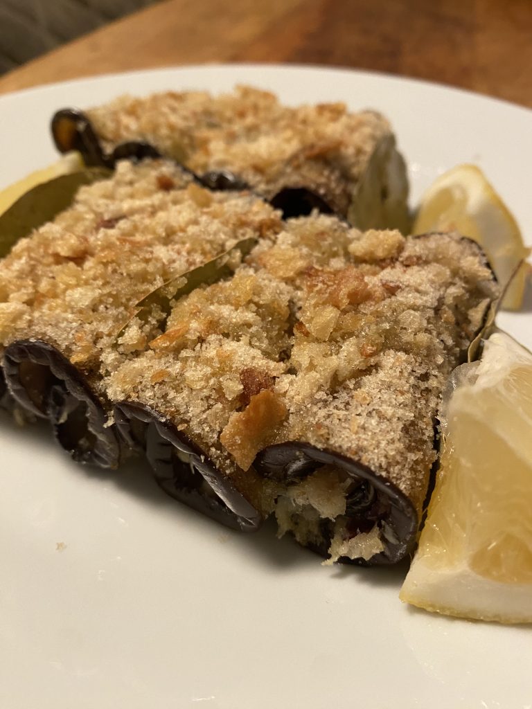 Lees meer over het artikel Aubergine rolletjes