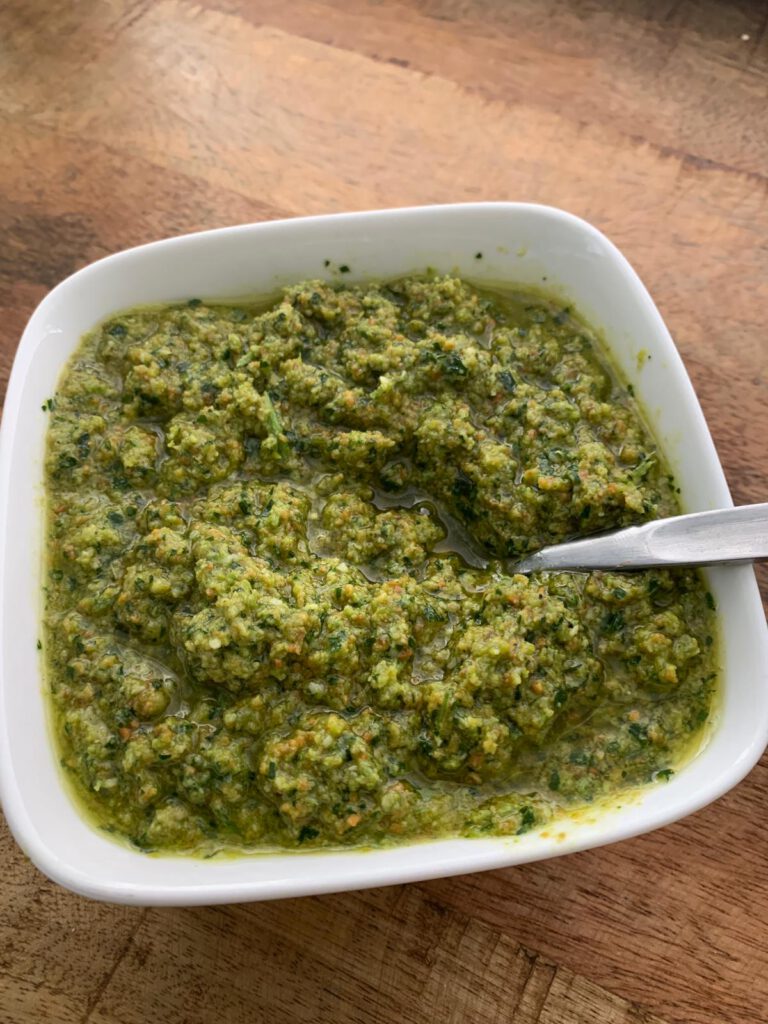 Lees meer over het artikel Pistache pesto